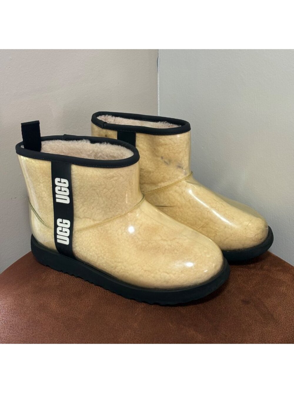 UGG Womens Classic Clear Boots Size 6 Beige Waterproof Sheepskin Lined Winter Sh